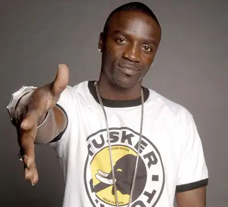 Akon Bio