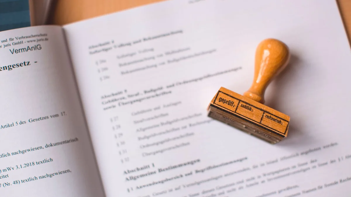 Legal documents of the kind used to register intellectual property