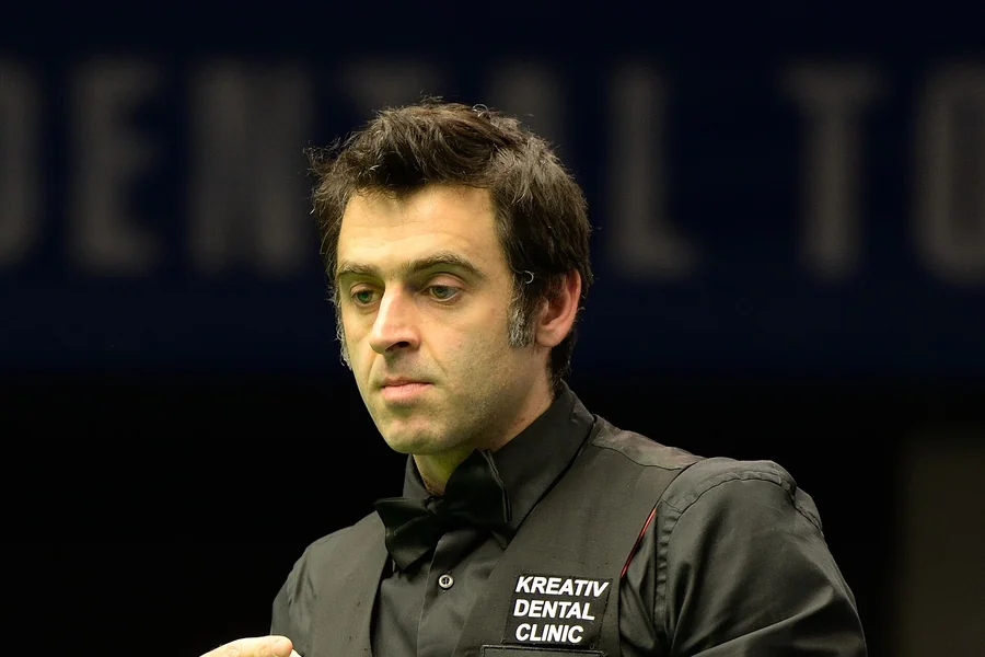 Ronnie O'Sullivan, English snooker player (born 1975)