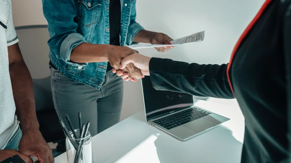 Shareholders agreement with angel investors