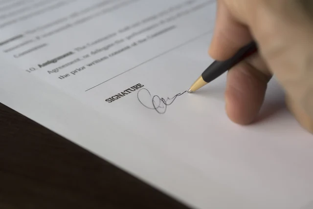 Convertible loan notes explained for UK startups